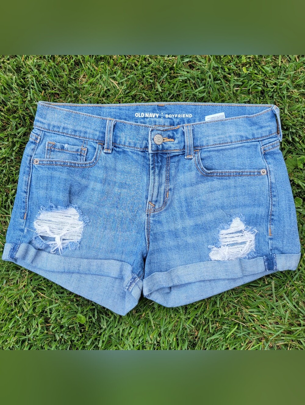 Set of Two Old Navy Boyfriend Shorts, Womens Size 2, Rolled Hem, Measures 29W - Picture 7 of 10